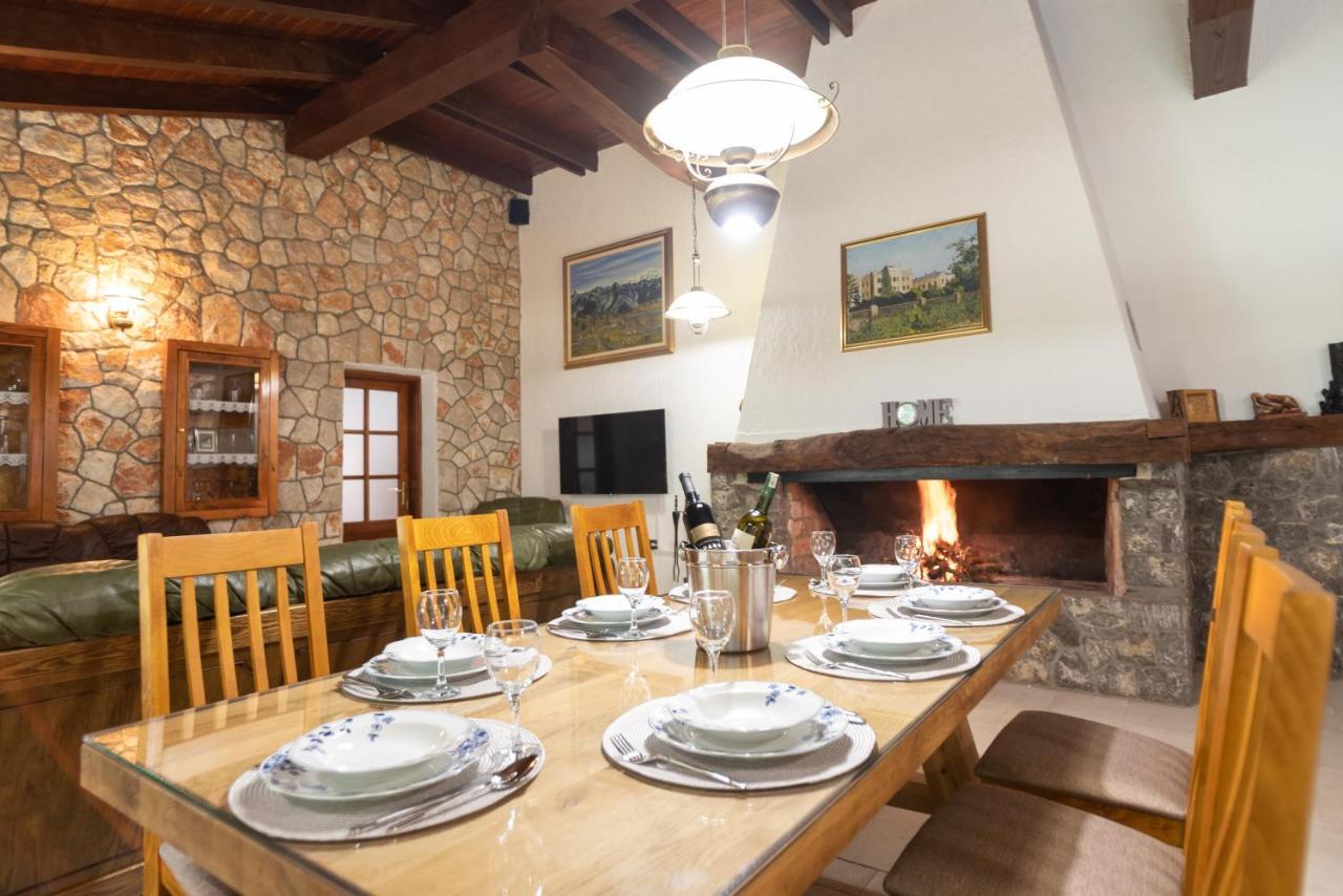 Villa Amalia Široki Brijeg Buitenkant foto